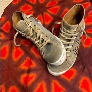 COPY - Josef Seibel. Size 9, EUR 40. leather lace ups, great used condition.